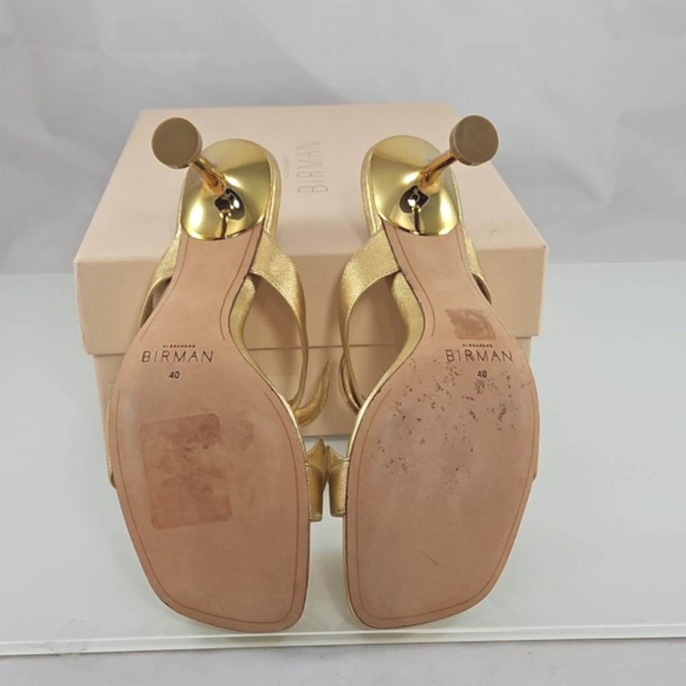 $595 Alexandre Birman Clarita Square Flare 85 in Oro Gold - Picture 14 of 16